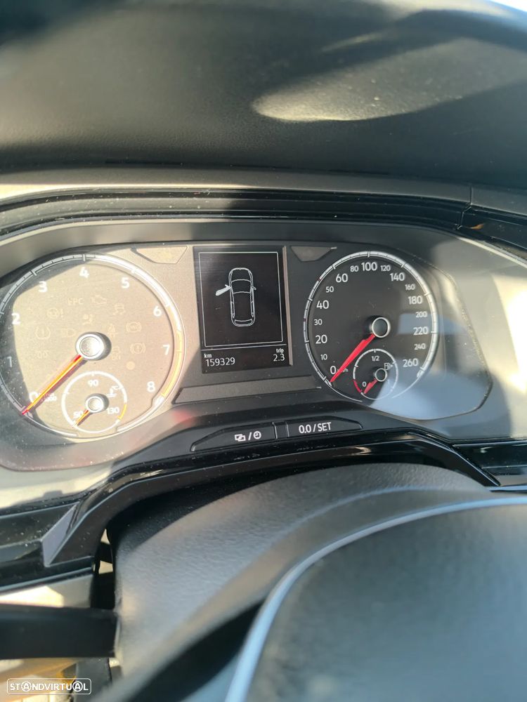 VW Polo 1.0 TSI Confortline - 24
