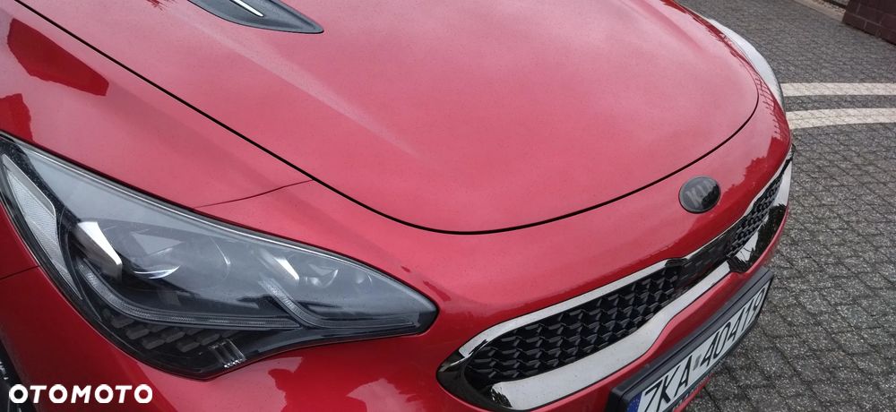 Kia Stinger - 35