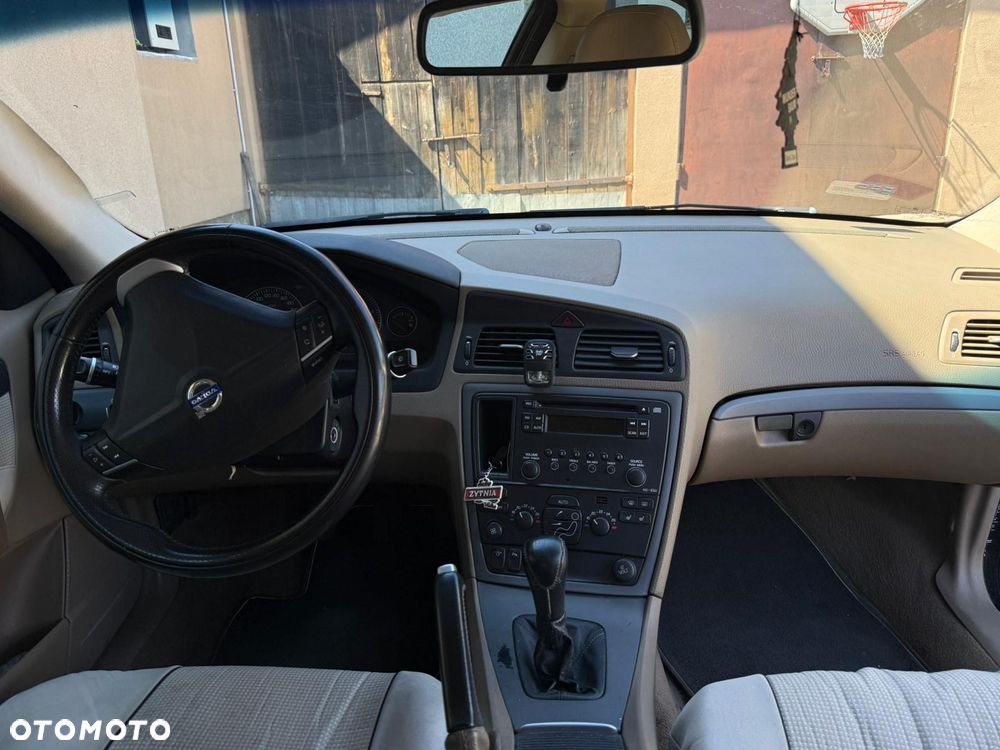 Volvo S60 D5 Edition - 14