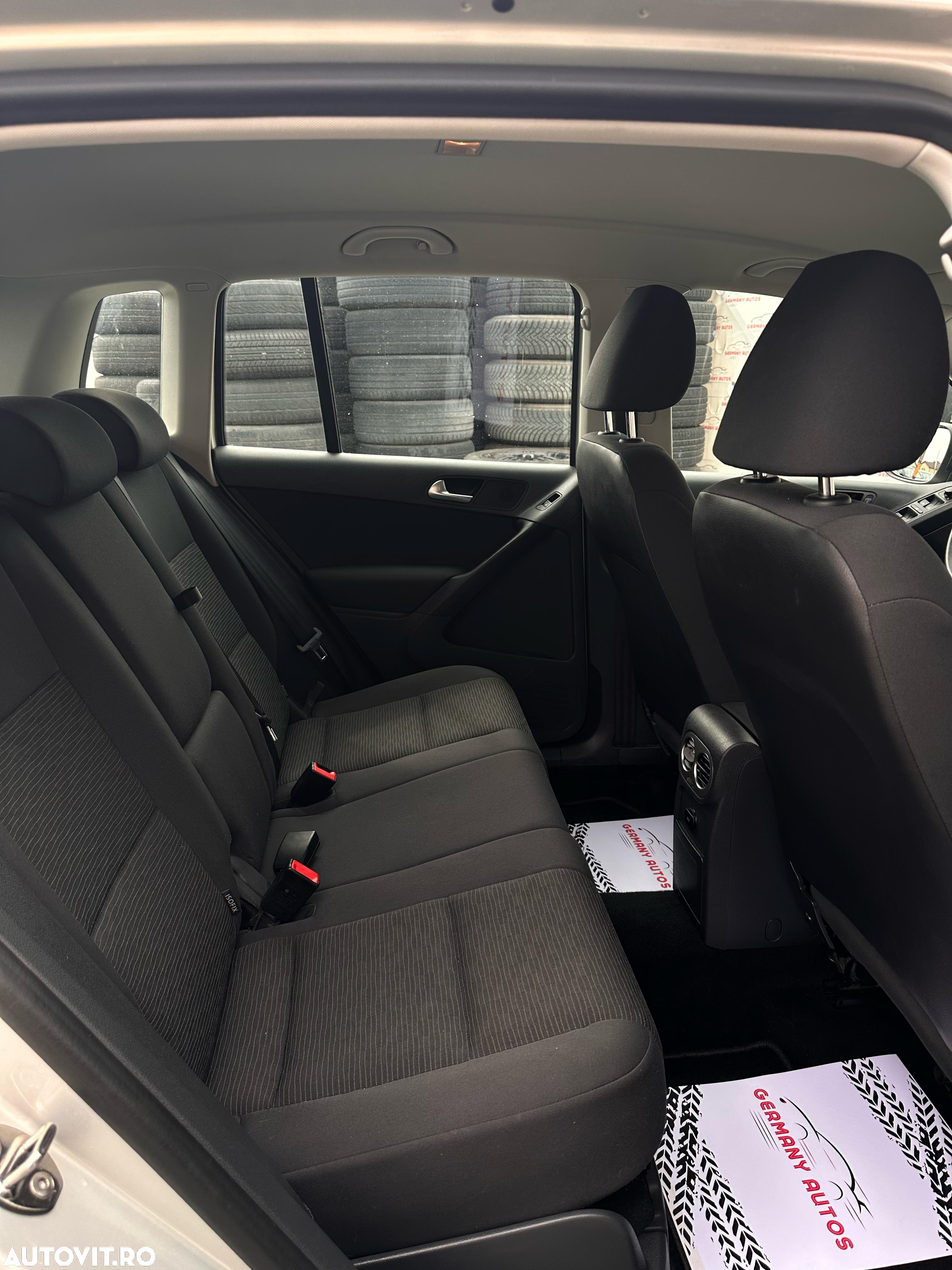Volkswagen Tiguan - 8