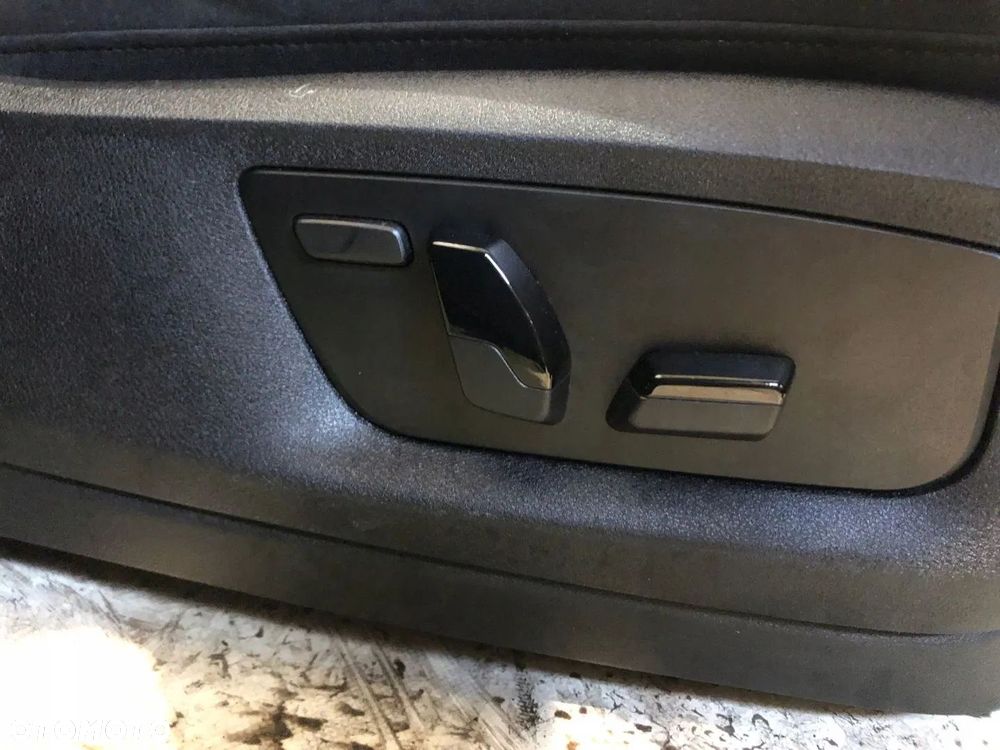 FOTELE TAPICERKA SPORT BMW 5 G30 ALCANTARA GRZANE M PAKIET - 6