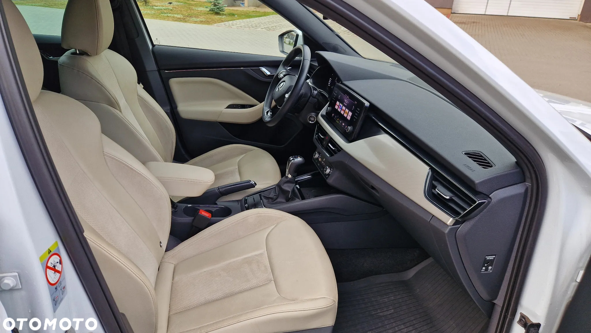 Skoda Kamiq 1.0 TSI Style DSG - 27