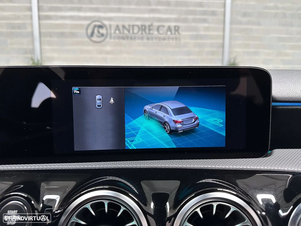 Mercedes-Benz A 250 Limousine e 8G-DCT AMG Line - 37