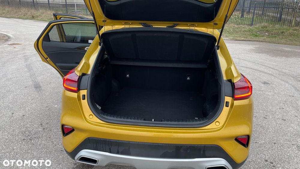 Kia XCeed - 10