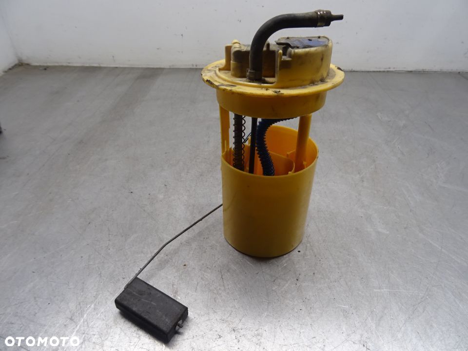 PEUGEOT PARTNER I LIFT 1.6HDI POMPKA POMPA PALIWA 9660795080