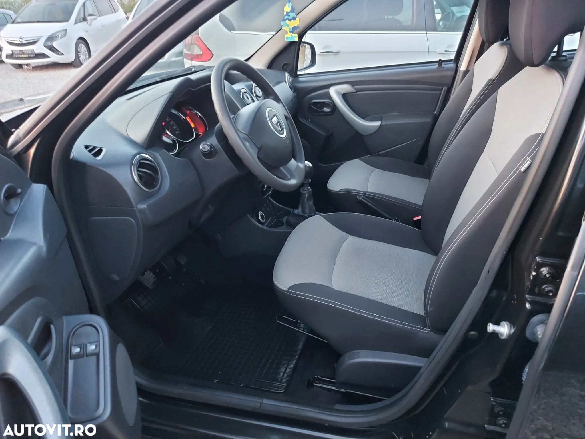 Dacia Duster - 14