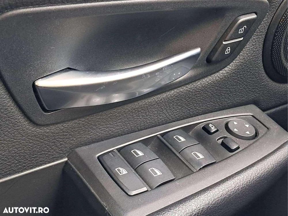 BMW Seria 2 218d Sport Line - 15