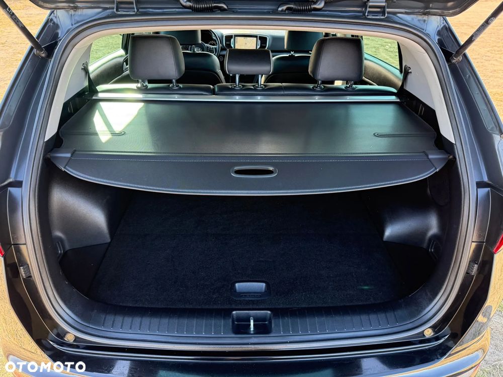 Kia Sportage 1.7 CRDI 2WD ISG Spirit - 9