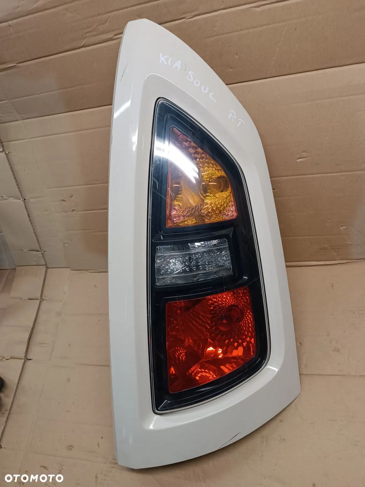 LAMPA TYŁ TYLNA PRAWA KIA SOUL I - 2