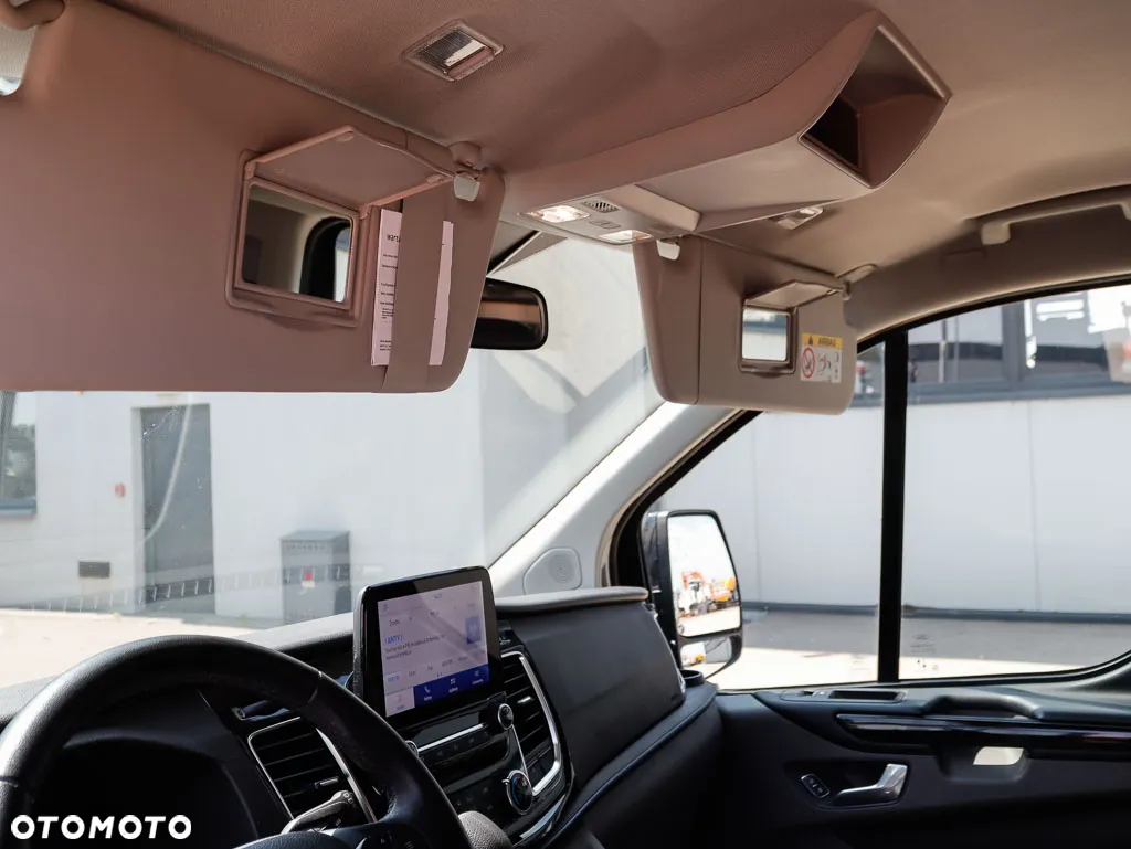 Ford Tourneo Custom 2.0 EcoBlue L2 Active SelectShift - 29