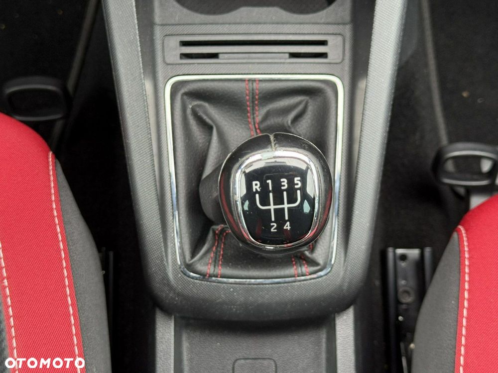 Skoda Fabia 1.0 TSI Monte Carlo - 24