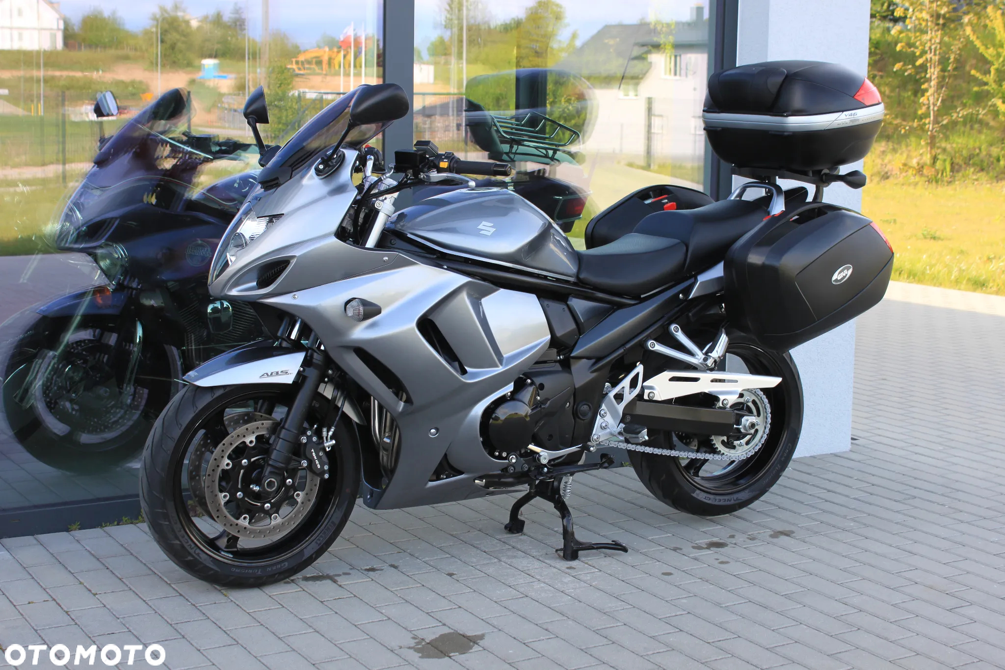 Suzuki GSX - 41