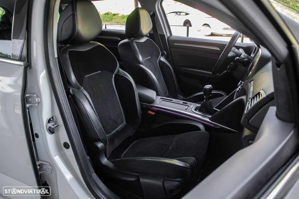 Renault Mégane Sport Tourer 1.5 dCi Limited - 22