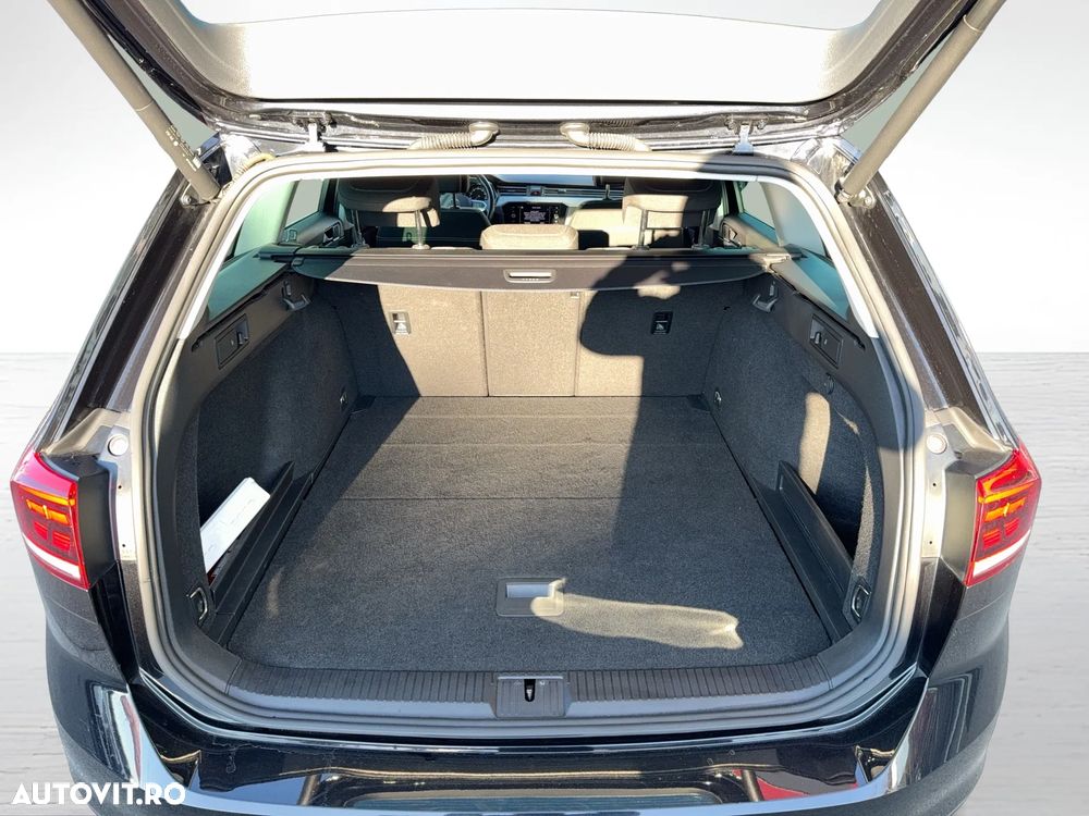Volkswagen Passat Variant 2.0 TDI Comfortline - 28
