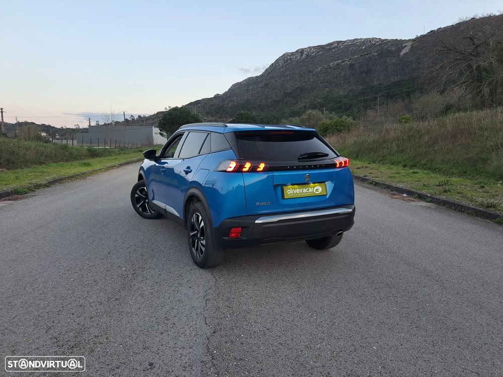 Peugeot 2008 1.5 BlueHDi Allure Pack EAT8 - 36