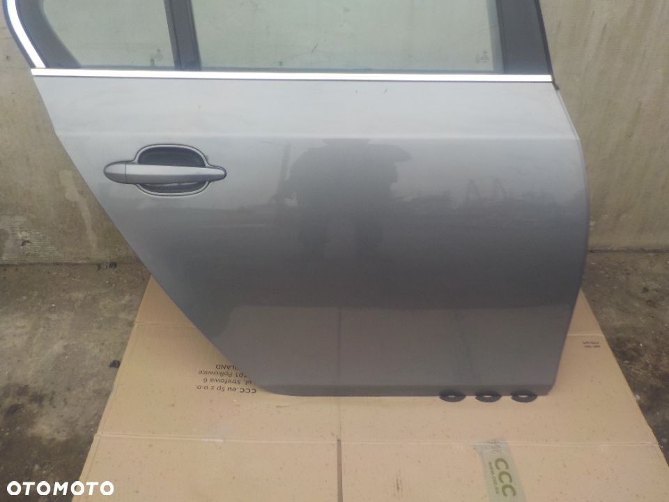 BMW E60 LIFT DRZWI PRAWY TYŁ SPACE GRAV METALIC - 2