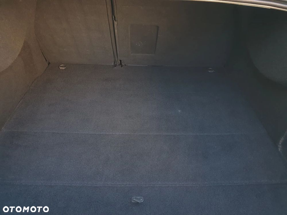 Citroën C5 2.0 HDi Confort Equilibre Navi - 38