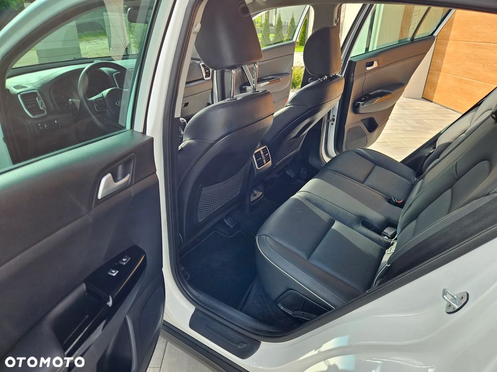Kia Sportage - 15