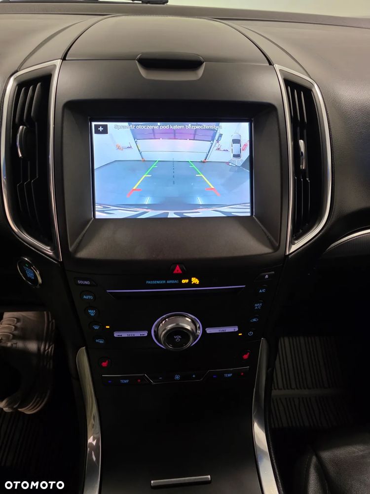 Ford Edge 2.0 EcoBlue Bi-Turbo 4x4 Titanium - 10