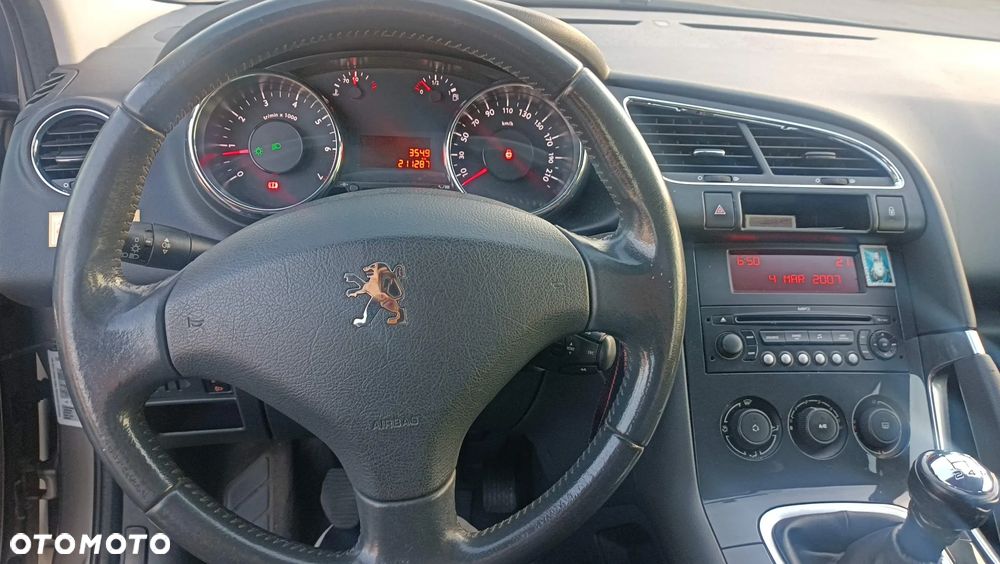 Peugeot 3008 - 12