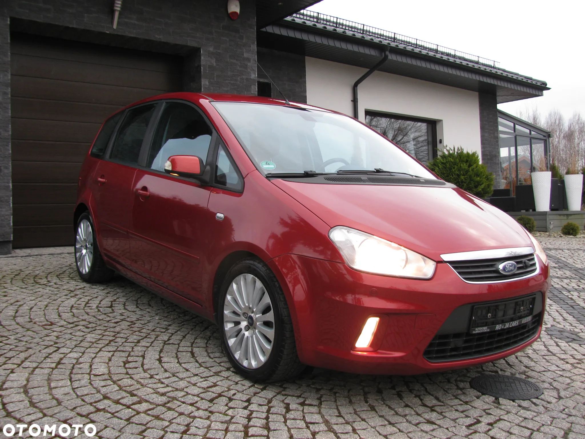 Ford C-MAX 1.8 Ambiente - 1