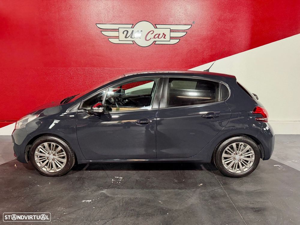 Peugeot 208 1.2 PureTech Style - 44