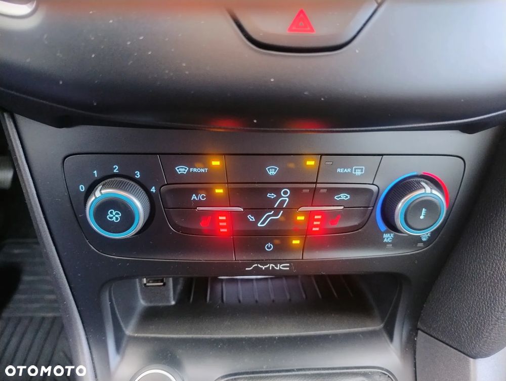 Ford Focus 1.6 Gold X - 27