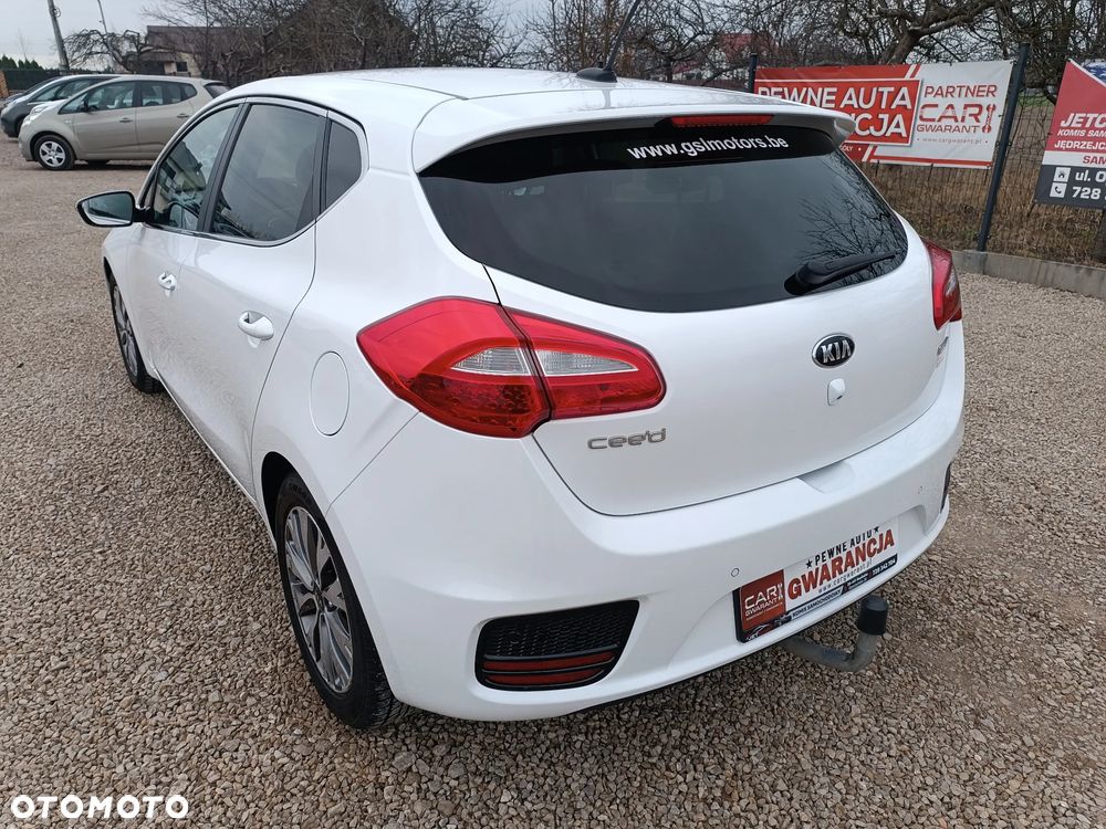 Kia Ceed 1.6 CRDi S - 26