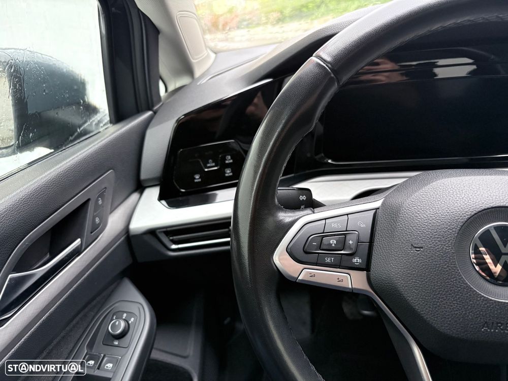 VW Golf 1.0 TSI Life - 34