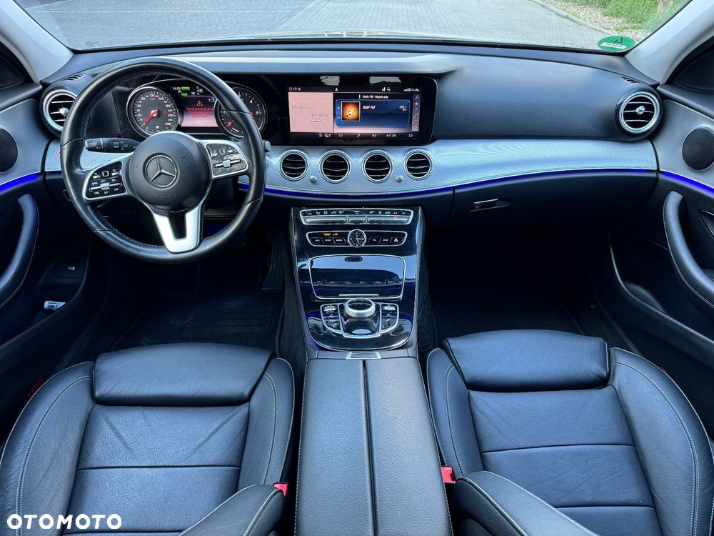 Mercedes-Benz Klasa E 300 de 9G-TRONIC Avantgarde - 27