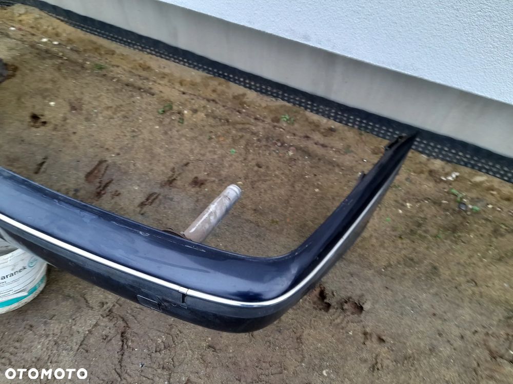 BMW 5 E39 ZDERZAK TYLNY TYŁ SEDAN - 5