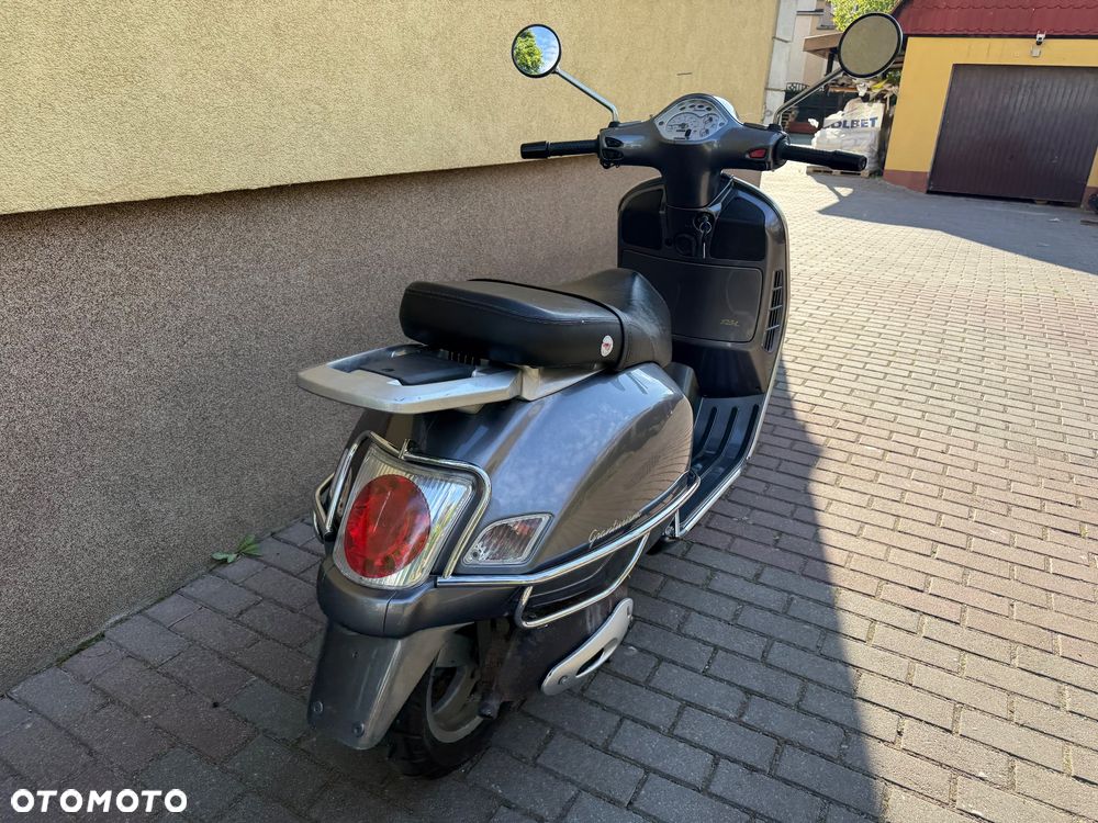 Vespa Grantourismo - 7