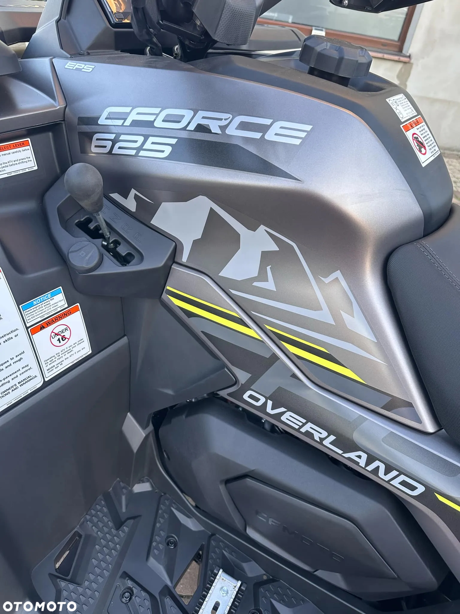 CFMoto CForce - 8
