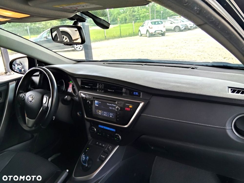 Toyota Auris - 7