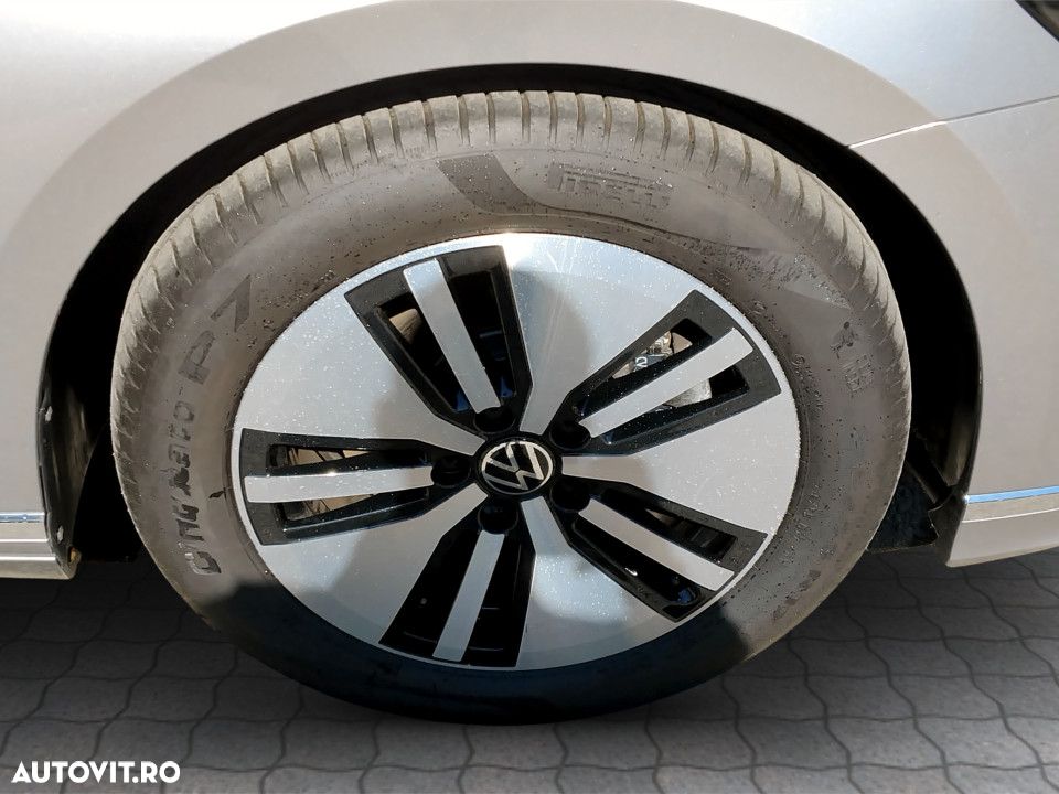 Volkswagen Passat 1.4 TSI DSG GTE - 12