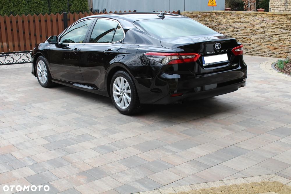 Toyota Camry 2.5 Hybrid Comfort CVT - 4