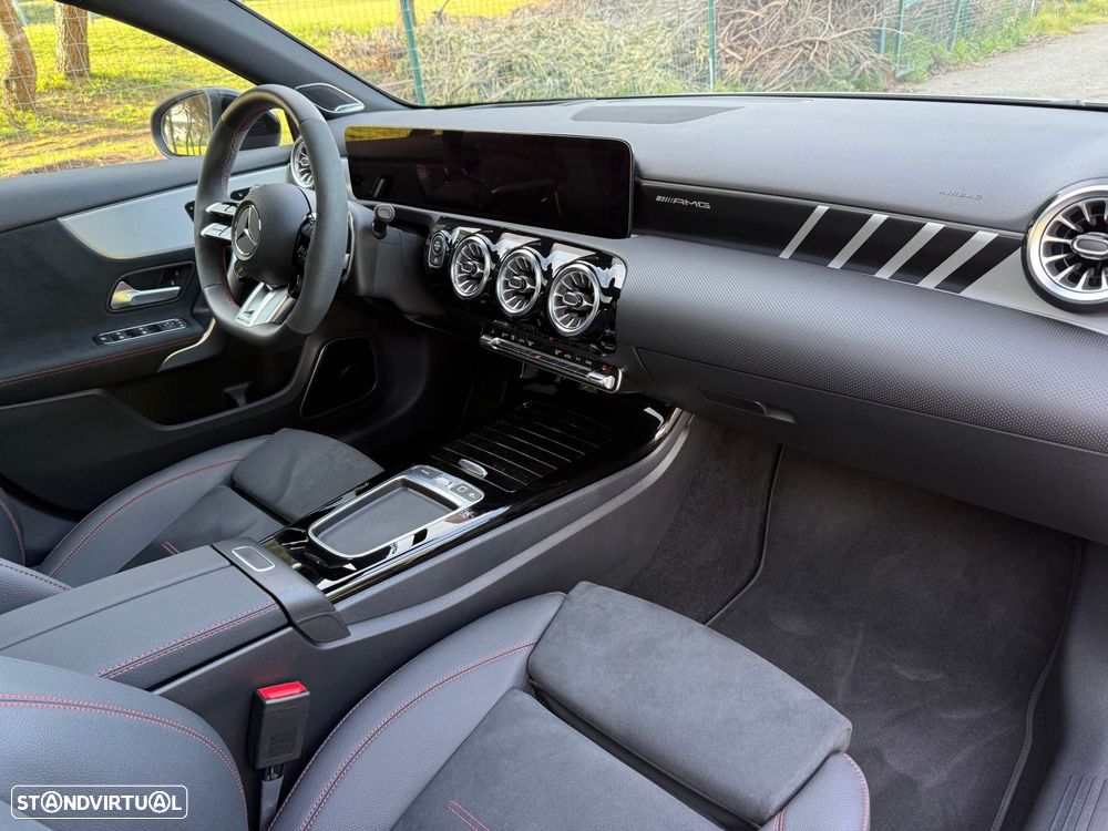 Mercedes-Benz A 45 AMG S 4Matic+ - 33
