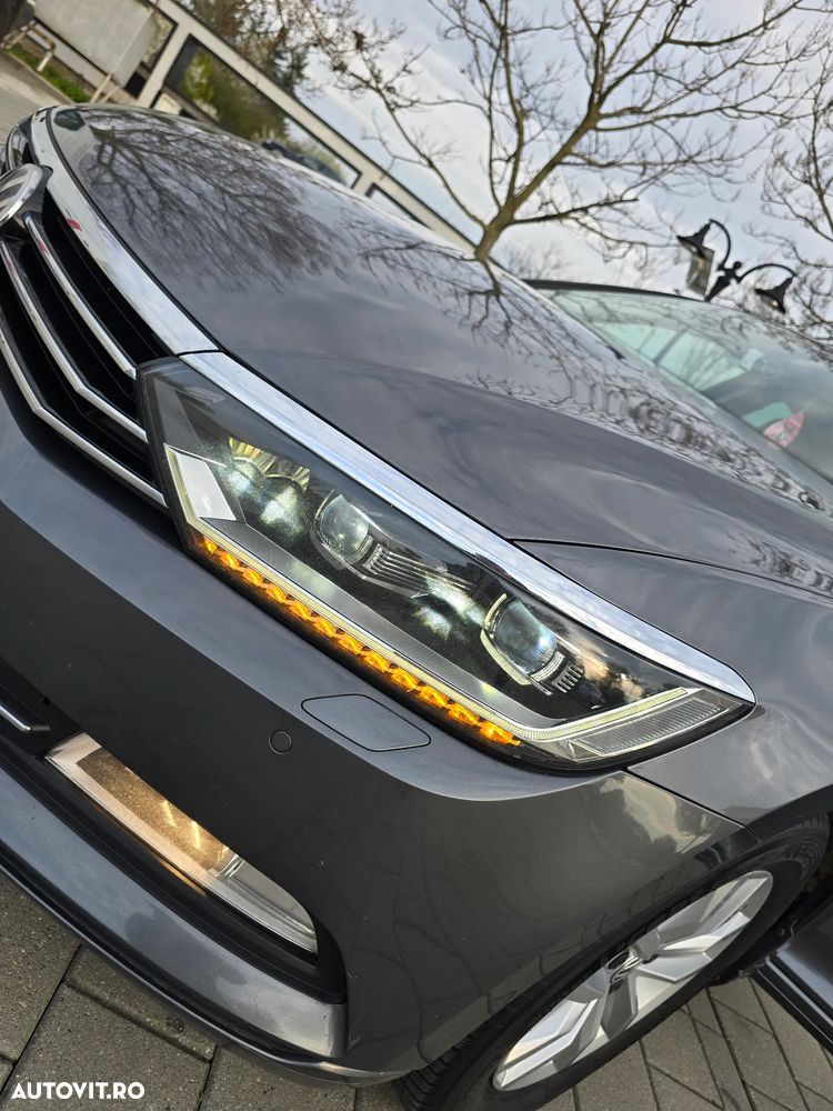 Volkswagen Passat 2.0 TDI DSG Comfortline - 22