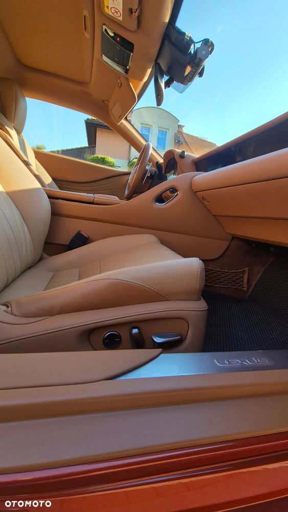 Lexus LC - 15