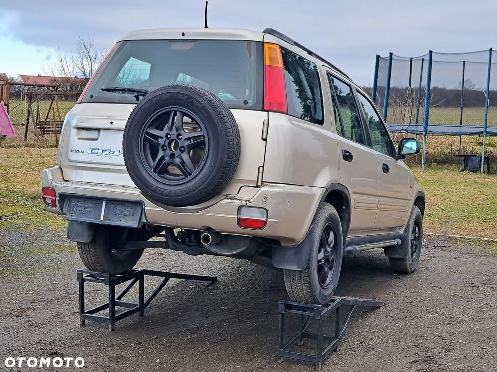 Honda CR-V 2.0 L 4WD - 24