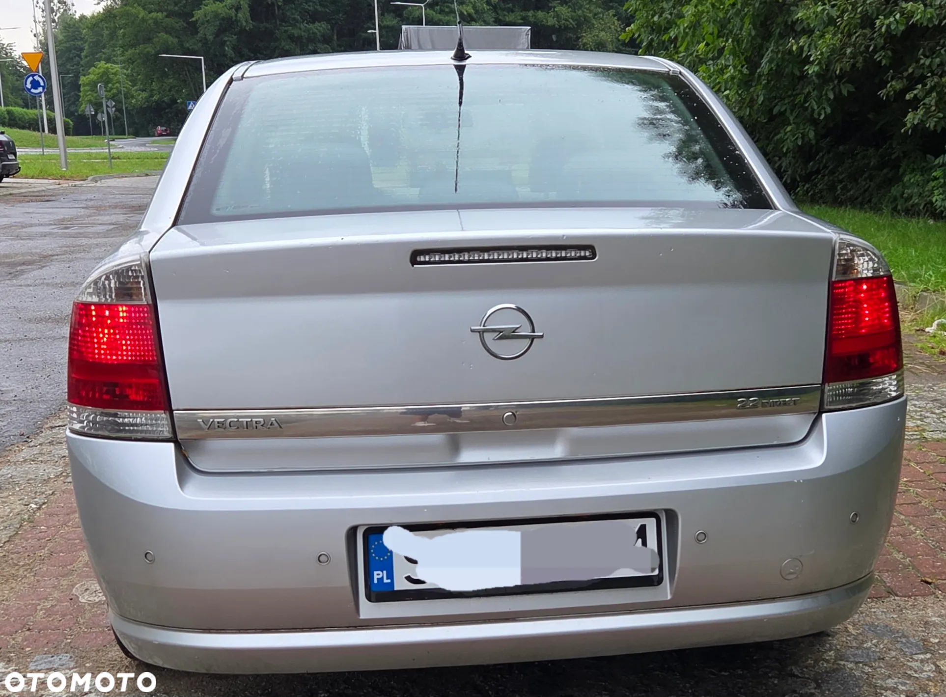 Opel Vectra 2.2 - 3
