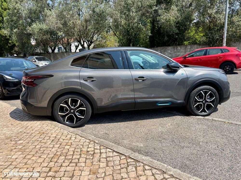 Citroën e-C4 X Shine - 8