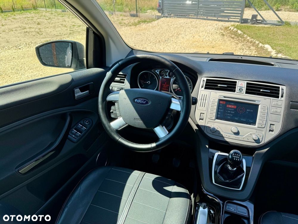 Ford Kuga 2.0 TDCi Individual - 19
