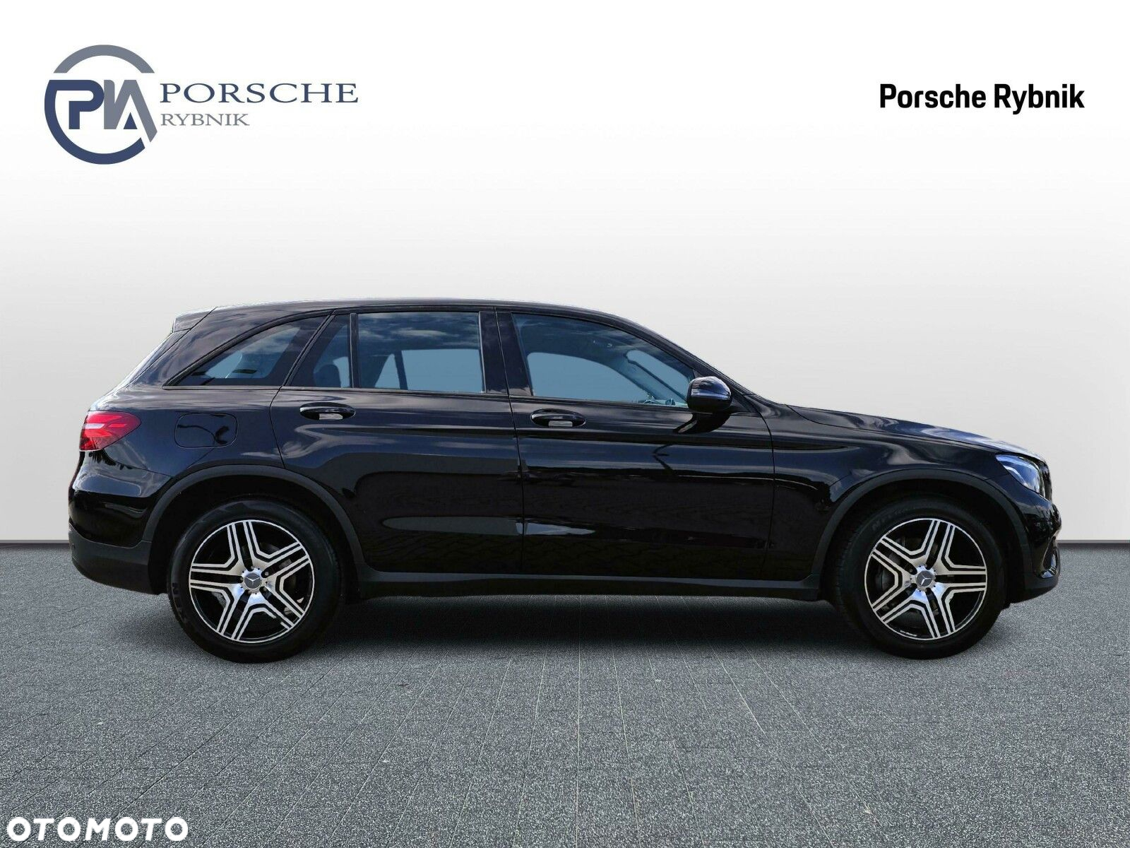 Mercedes-Benz GLC - 6
