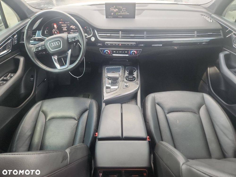 Audi Q7 3.0 TFSI Quattro Tiptronic - 9