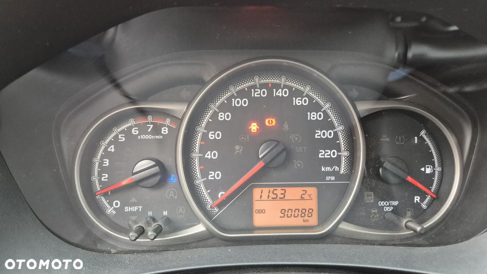 Toyota Yaris 1.33 Premium EU6 - 14