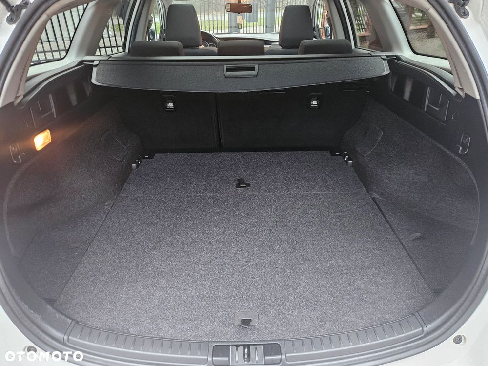 Toyota Auris - 22