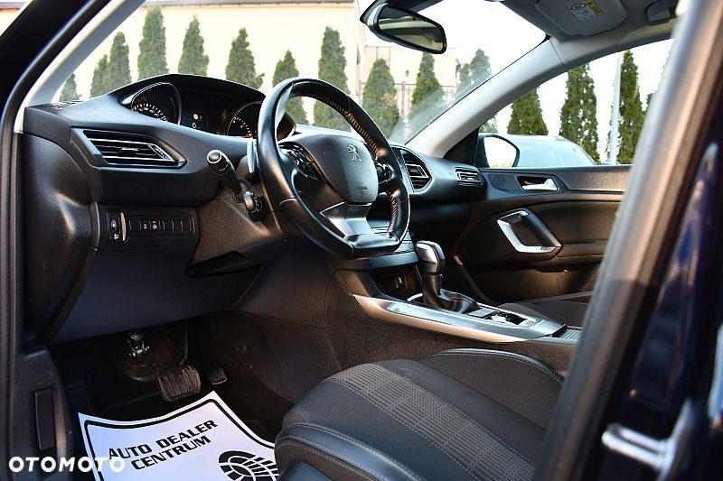 Peugeot 308 BlueHDi 130 EAT8 Stop & Start Allure Pack - 9