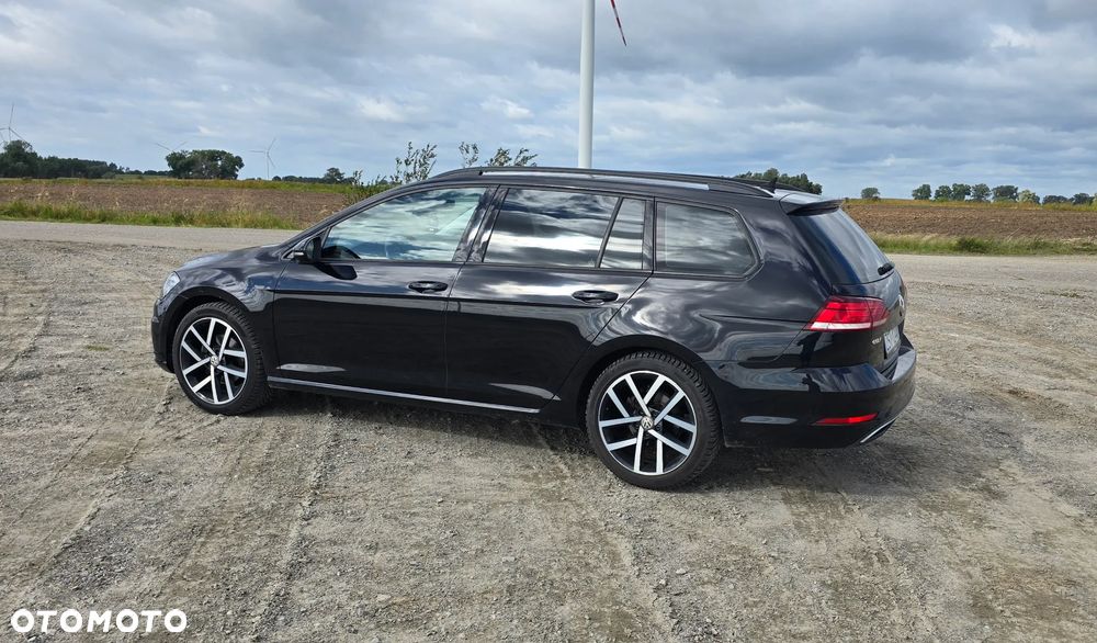 Volkswagen Golf - 9