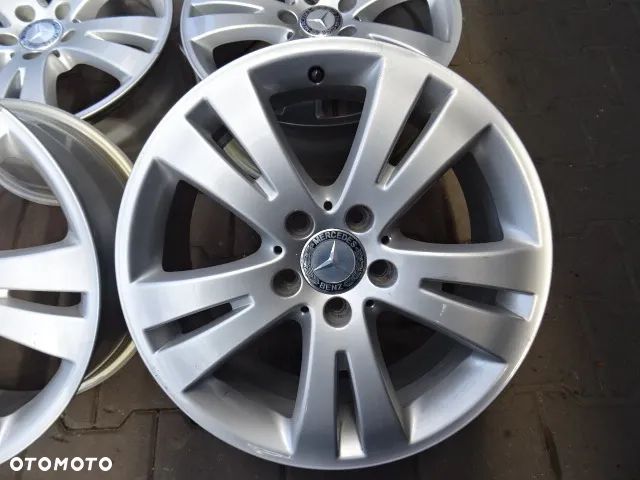 5x112x66,6 7,5jX17 ET47 Mercedes C-classe - 5